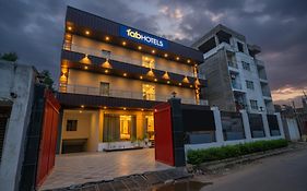 Fabhotel The Shashi - 800M From Sarnath Temple